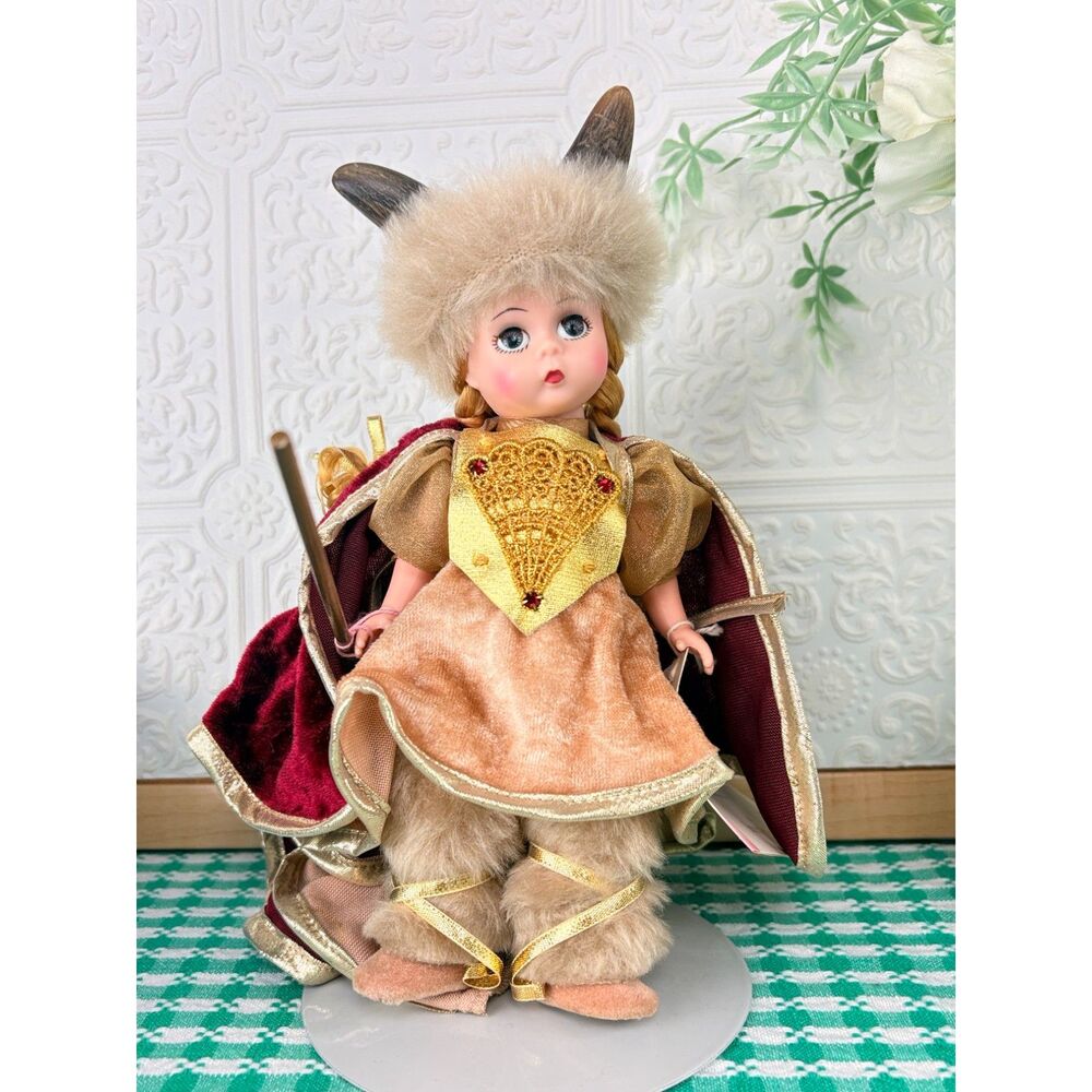 Madame Alexander Norway Viking #11566 8" Legends International Doll Box Tag